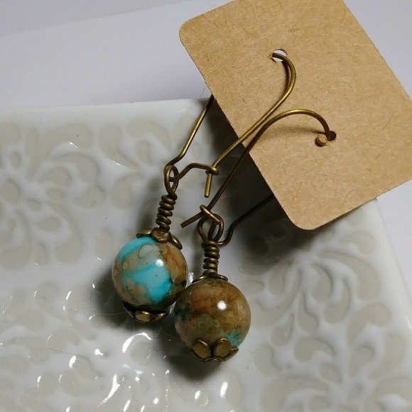 SALE!♥️Vintage glass boho earrings faux turquoise - Picture 2 of 5